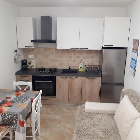 Apartments Ivan Porat Малинска Екстериор снимка